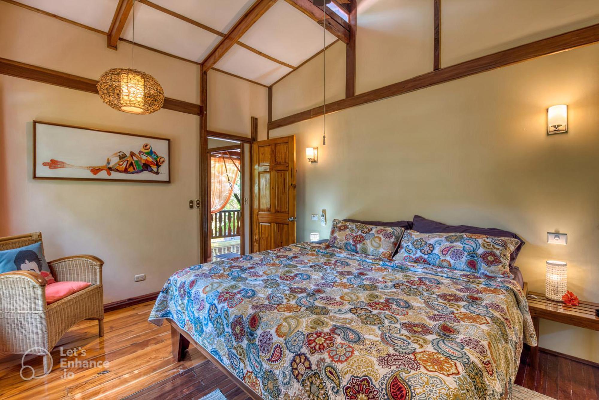 Caribe Town Bungalows Puerto Viejo de Talamanca Экстерьер фото