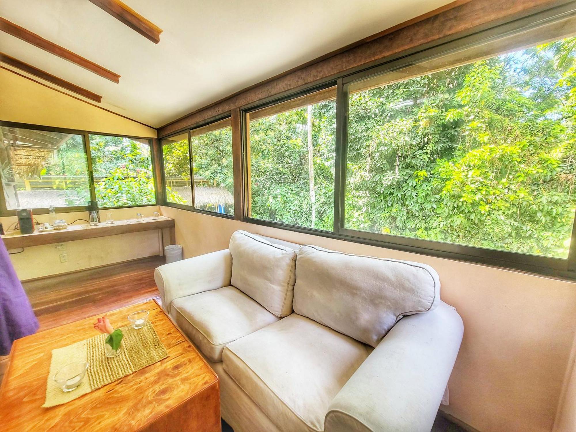 Caribe Town Bungalows Puerto Viejo de Talamanca Экстерьер фото
